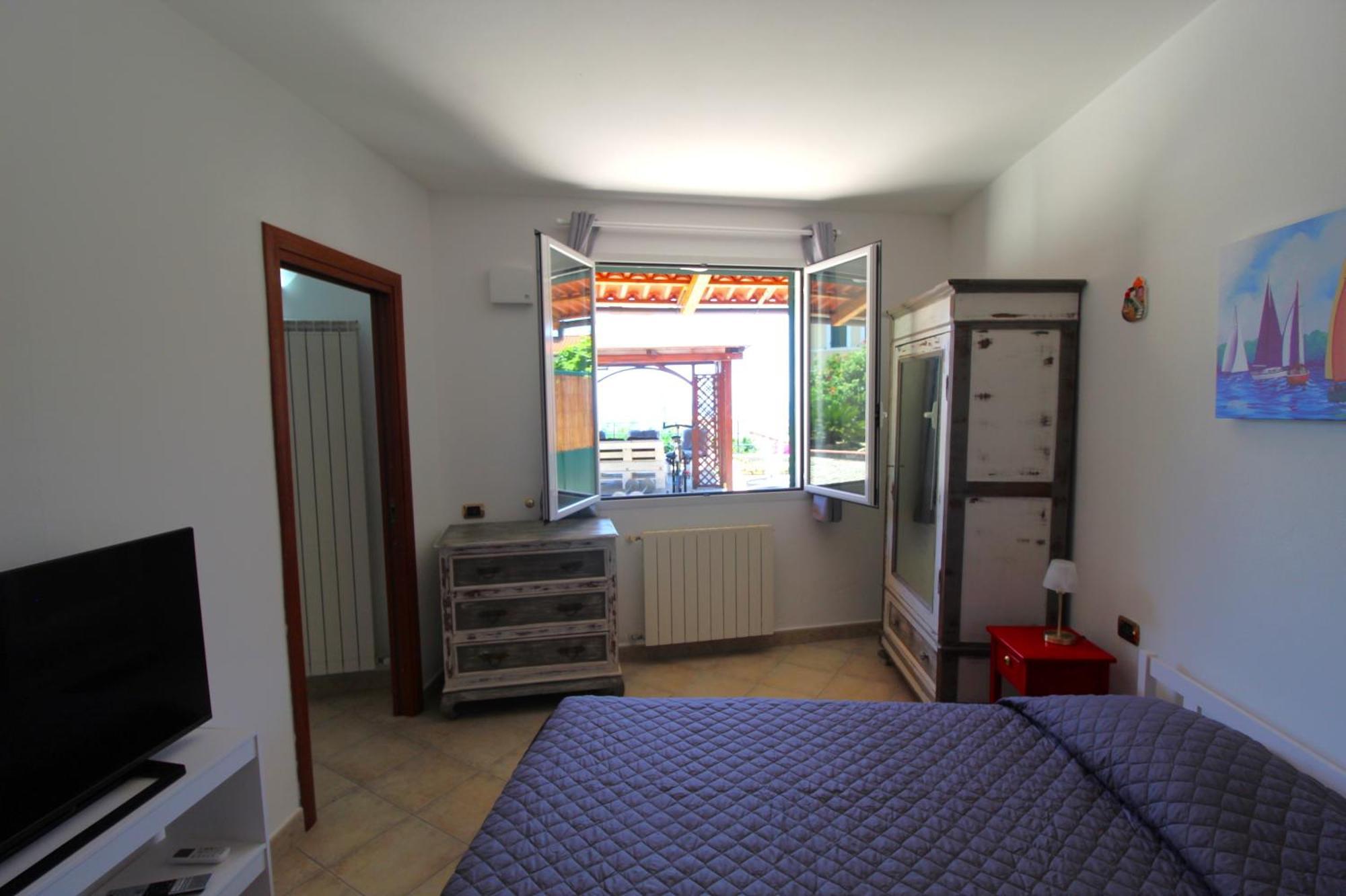 La Pace, Il Sole, Il Mare - Sanremo Casa Indipendente Vista Mare, Posto Auto Privato, Ampio Spazio Esterno Attrezzato, A Pochi Minuti Dalle Spiagge Exterior foto